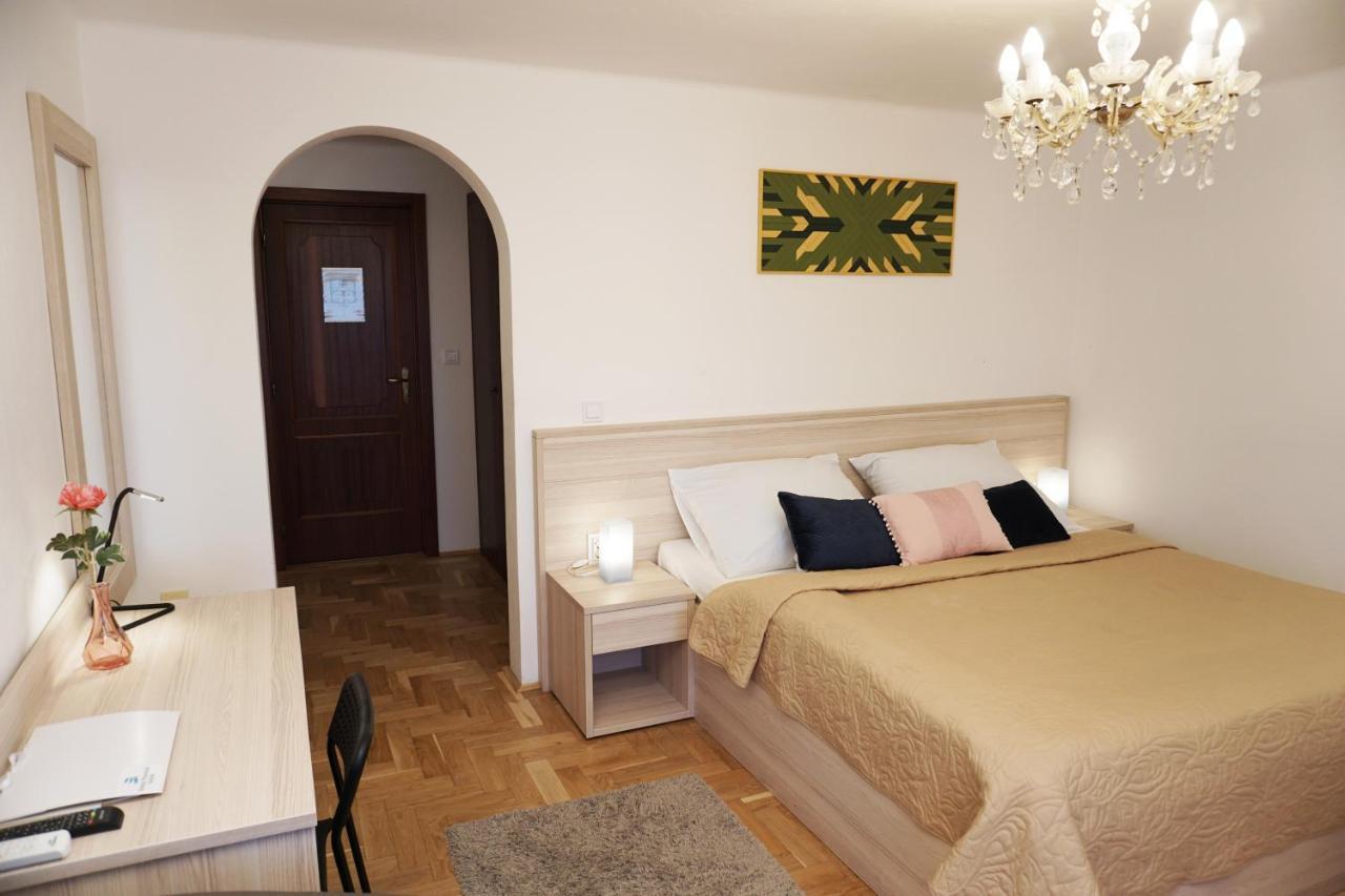 Bed and Breakfast Anna Panzio & Wellness Siófok Exteriér fotografie